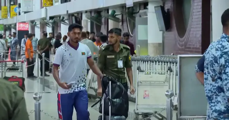 জাপানের উদ্দেশে বাংলাদেশের যাত্রা